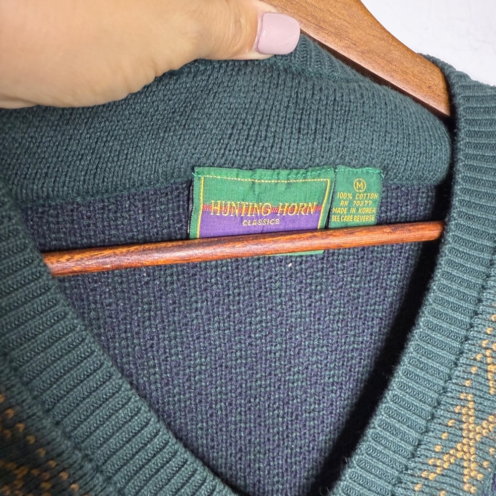 Hunting Horn Classics Men's V Neck Sweater M Green Tan Vintage Geometric Pattern - Picture 3 of 7